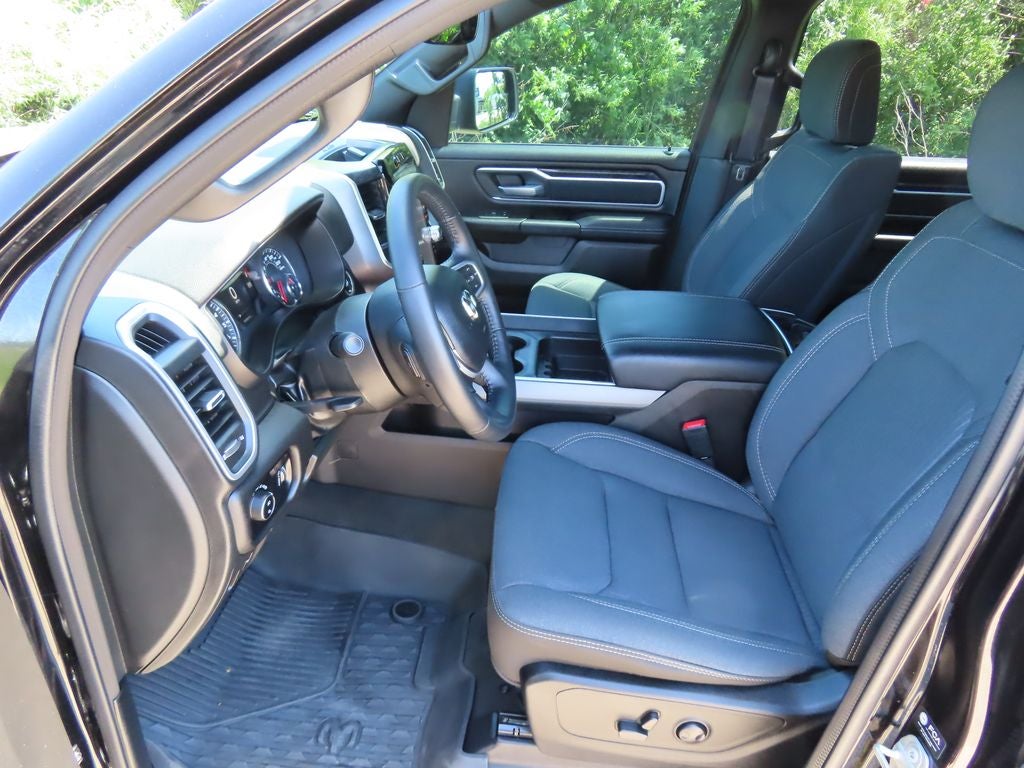2023 RAM 1500 Big Horn Crew Cab 4x4 5'7' Box