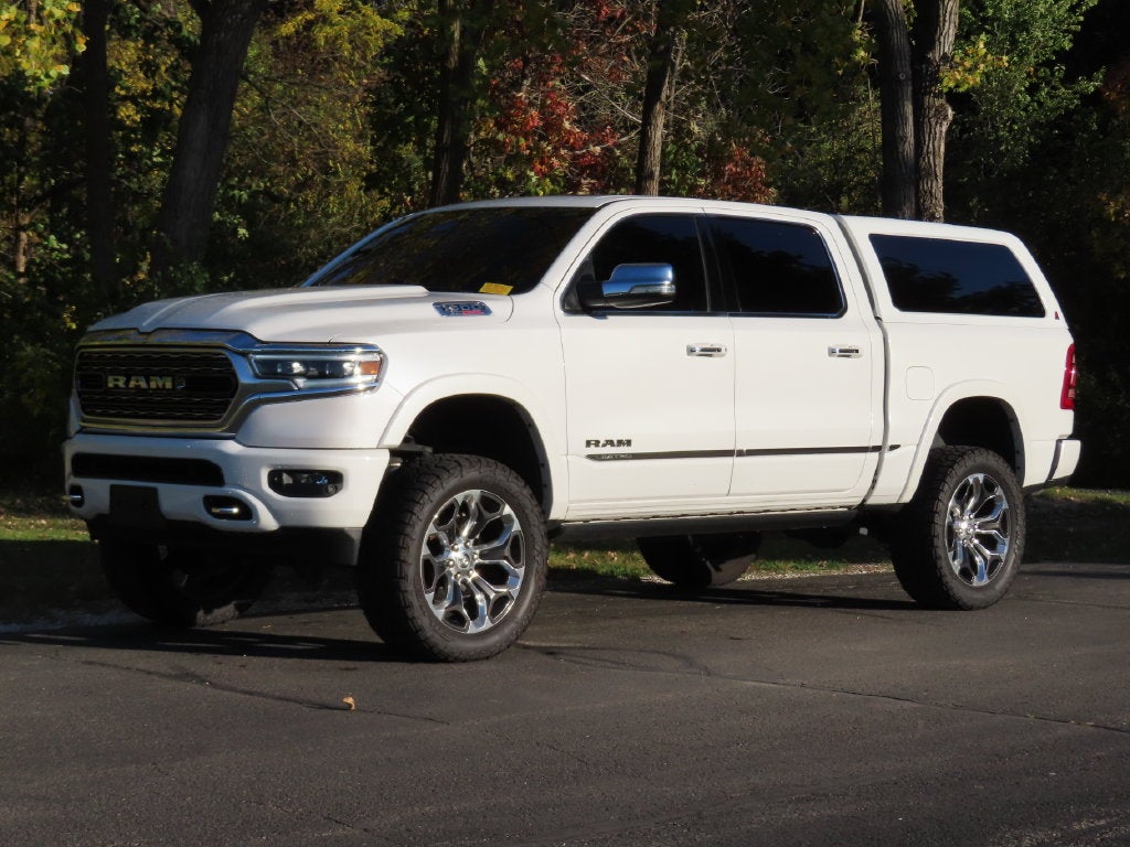 2020 RAM 1500 Limited Crew Cab 4x4 5'7' Box