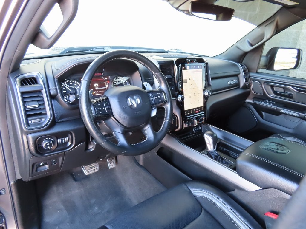 2022 RAM 1500 Laramie Crew Cab 4x4 5'7' Box