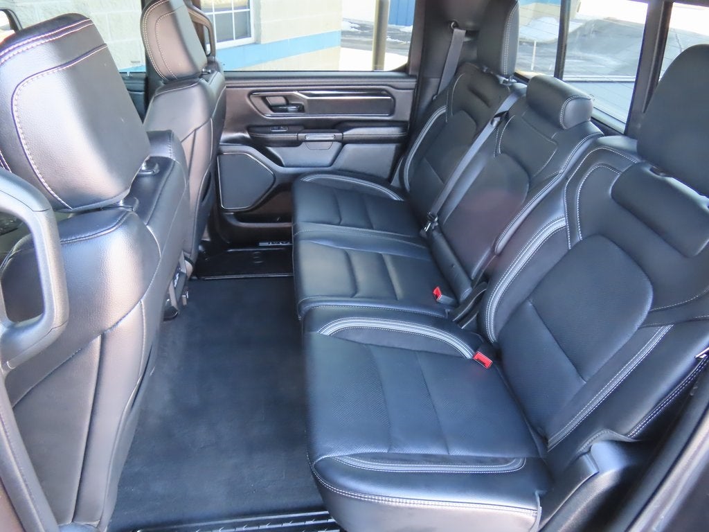 2022 RAM 1500 Laramie Crew Cab 4x4 5'7' Box