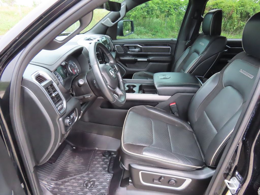 2022 RAM 1500 Laramie Crew Cab 4x4 5'7' Box