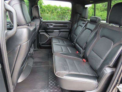 2022 RAM 1500 Laramie Crew Cab 4x4 5'7' Box