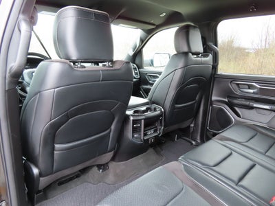 2024 RAM 1500 Laramie Crew Cab 4x4 5'7' Box