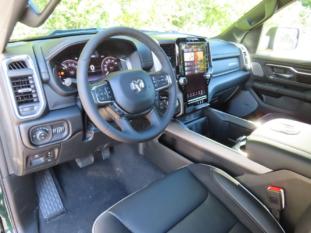 2027 RAM 1500 RAM 1500 LARAMIE CREW CAB 4X4 5'7' BOX