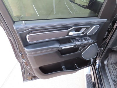 2023 RAM 1500 Laramie Crew Cab 4x4 5'7' Box