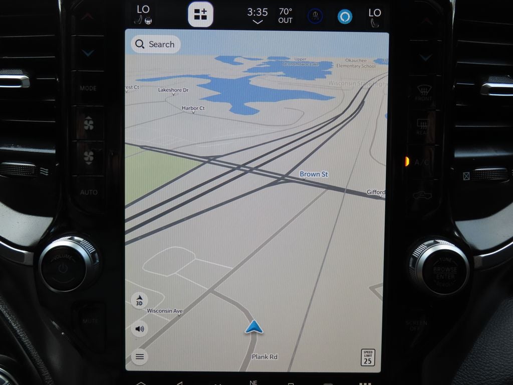 2023 RAM 1500 Laramie Crew Cab 4x4 5'7' Box