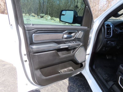 2024 RAM 1500 Laramie Crew Cab 4x4 5'7' Box