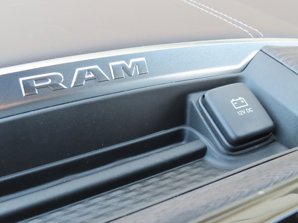 2026 RAM 1500 RAM 1500 LARAMIE CREW CAB 4X4 5'7' BOX