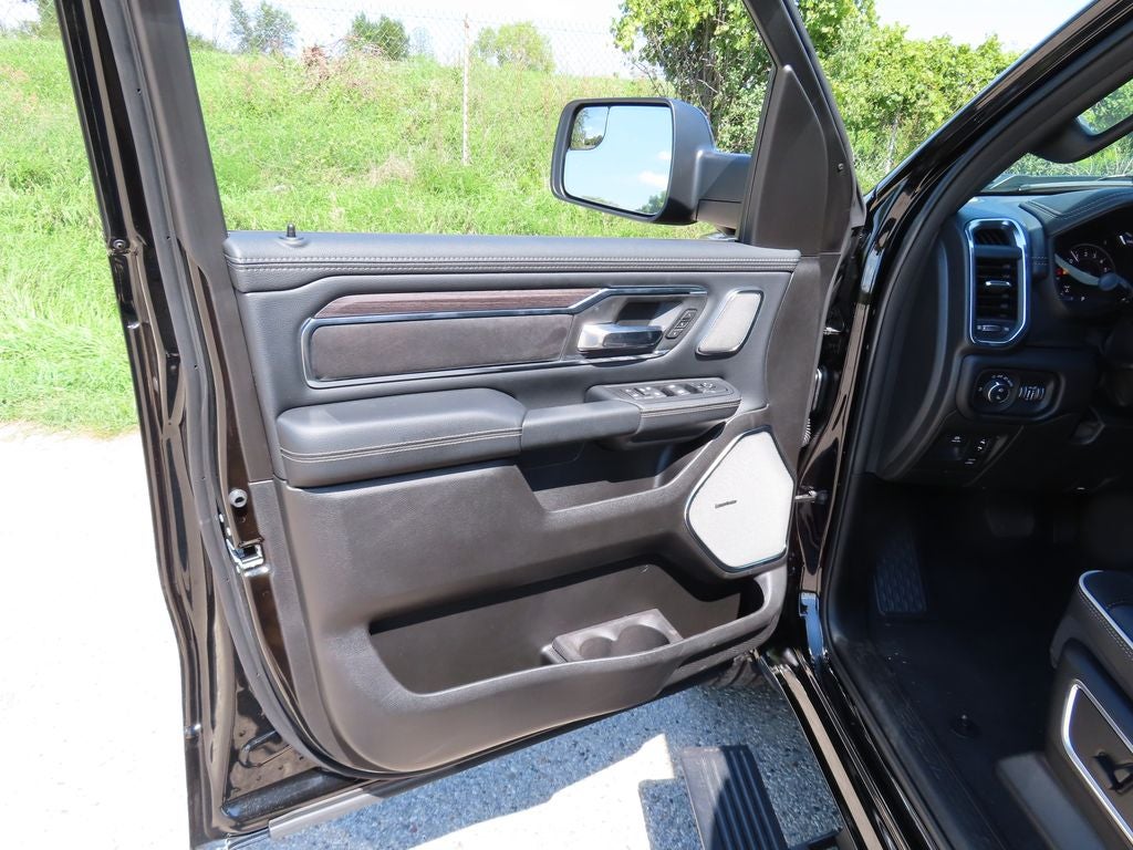 2027 RAM 1500 RAM 1500 LARAMIE CREW CAB 4X4 5'7' BOX