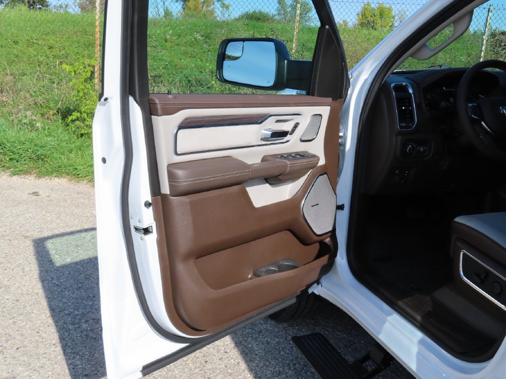 2027 RAM 1500 RAM 1500 LARAMIE CREW CAB 4X4 5'7' BOX