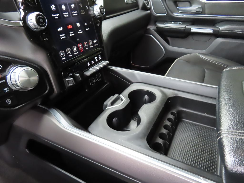2021 RAM 1500 Laramie Crew Cab 4x4 5'7' Box