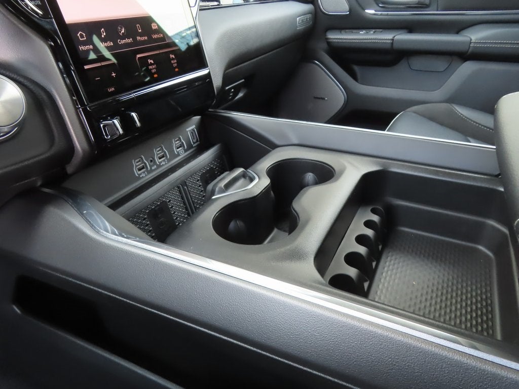 2026 RAM 1500 RAM 1500 LARAMIE CREW CAB 4X4 5'7' BOX