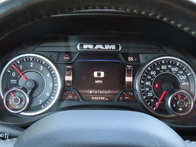 2022 RAM 1500 Laramie Crew Cab 4x4 5'7' Box