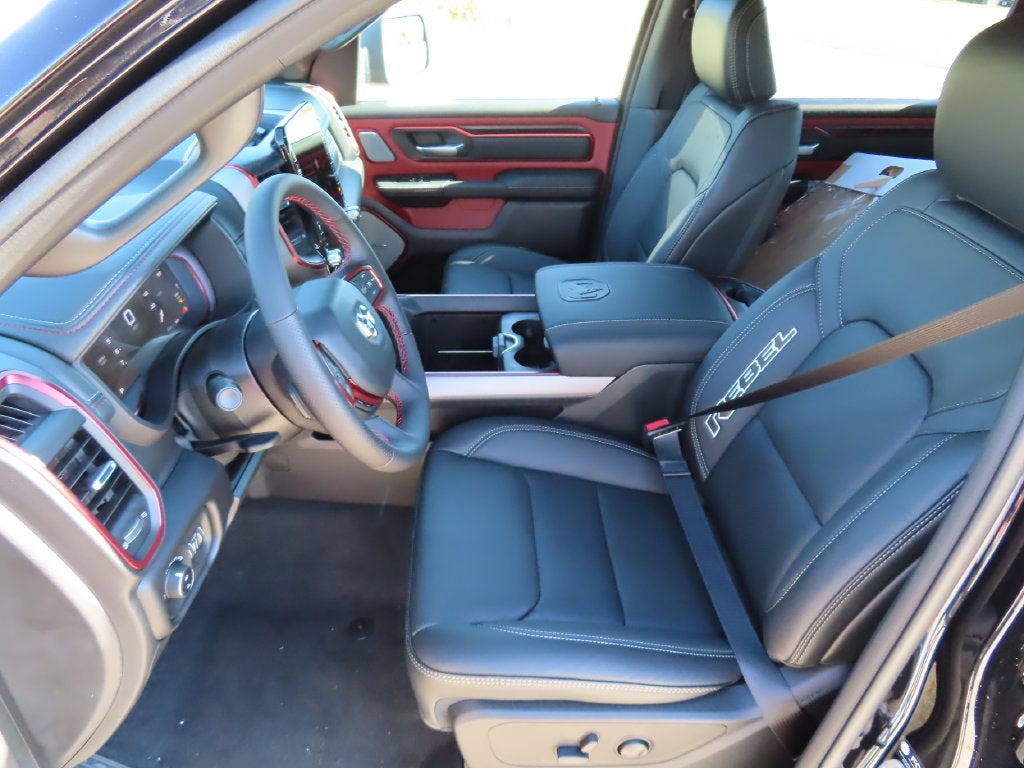 2027 RAM 1500 RAM 1500 REBEL CREW CAB 4X4 5'7' BOX