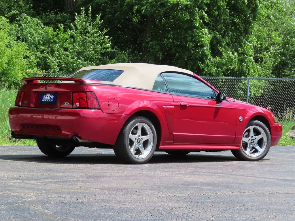 2004 Ford Mustang GT