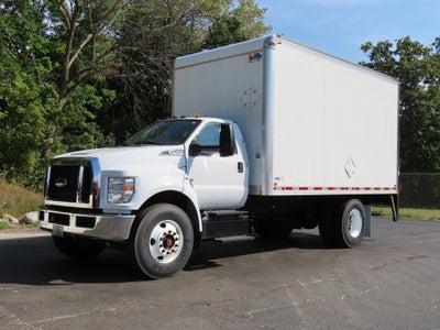 2022 Ford F-750SD Base