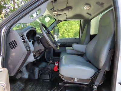 2022 Ford F-750SD Base