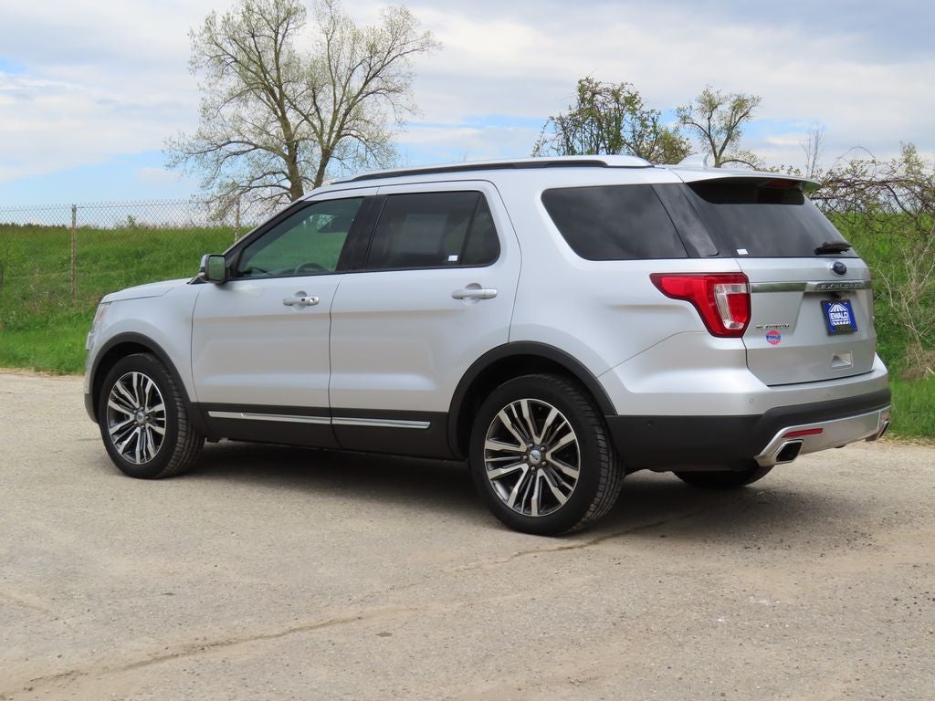 2017 Ford Explorer Platinum