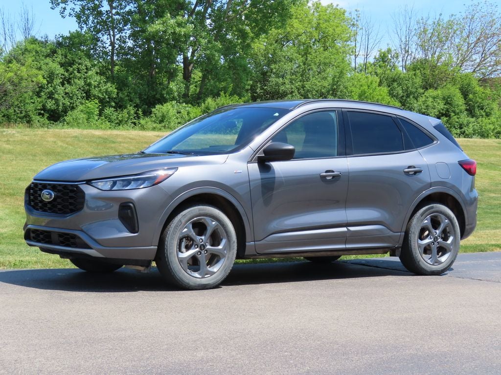 2023 Ford Escape ST-Line
