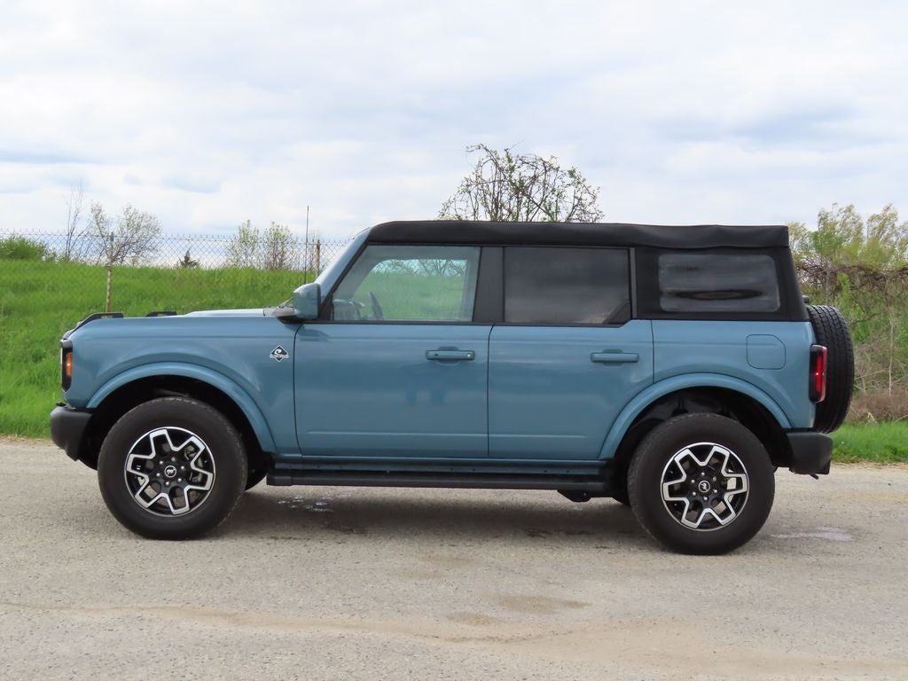 2023 Ford Bronco Outer Banks