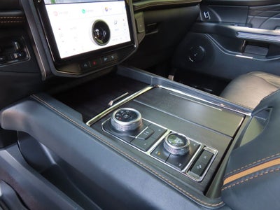 2023 Ford Expedition Platinum
