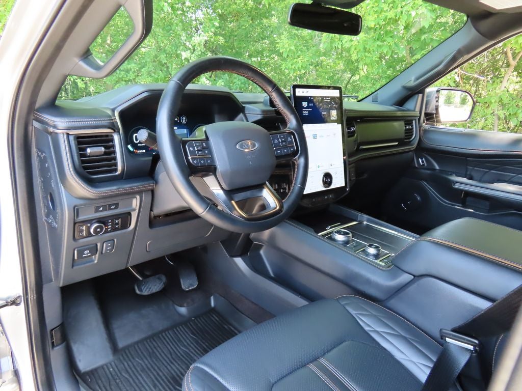 2023 Ford Expedition Platinum
