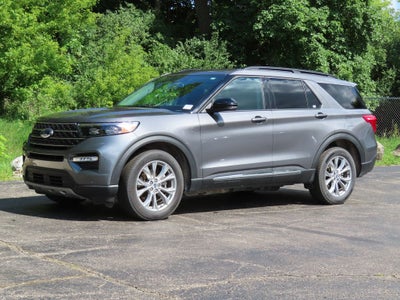 2024 Ford Explorer XLT