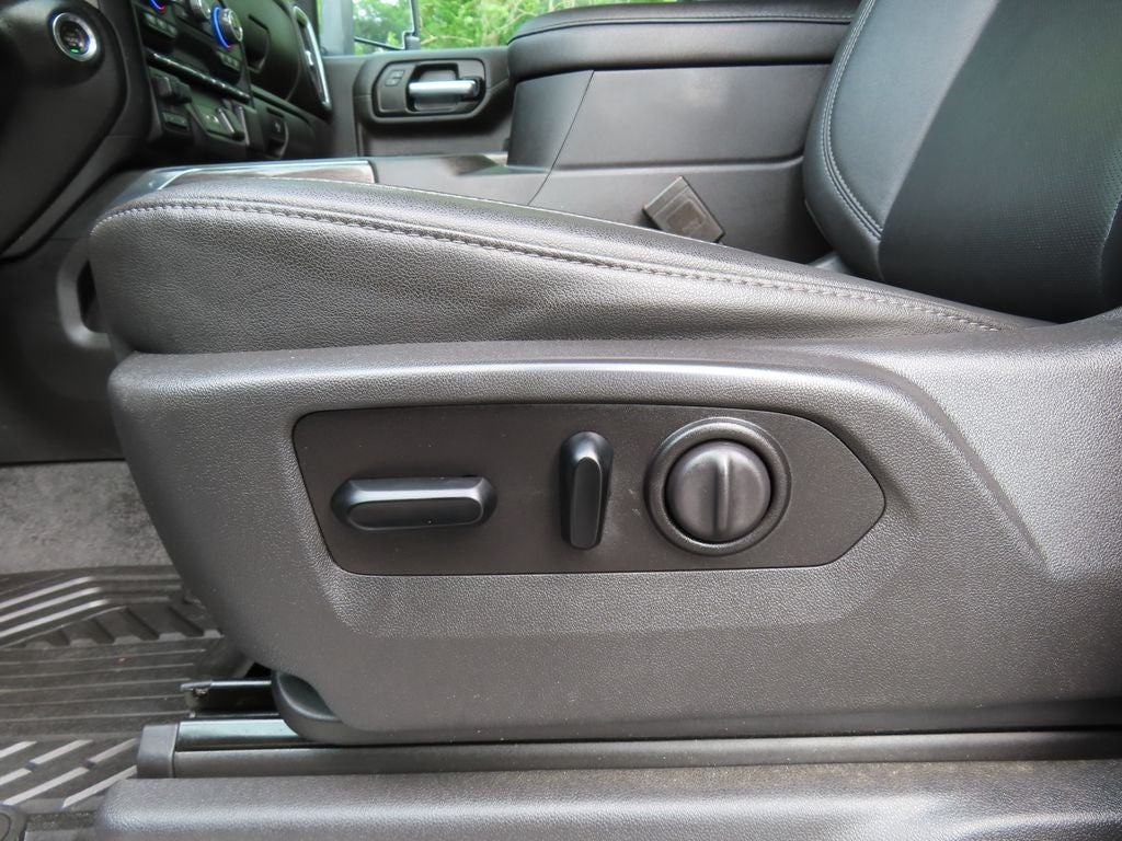 2021 Chevrolet Silverado 2500HD 4WD Crew Cab Standard Bed LTZ