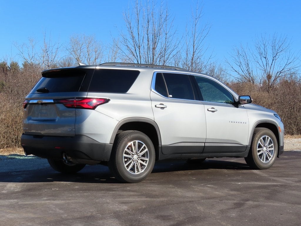 2023 Chevrolet Traverse AWD LT Cloth