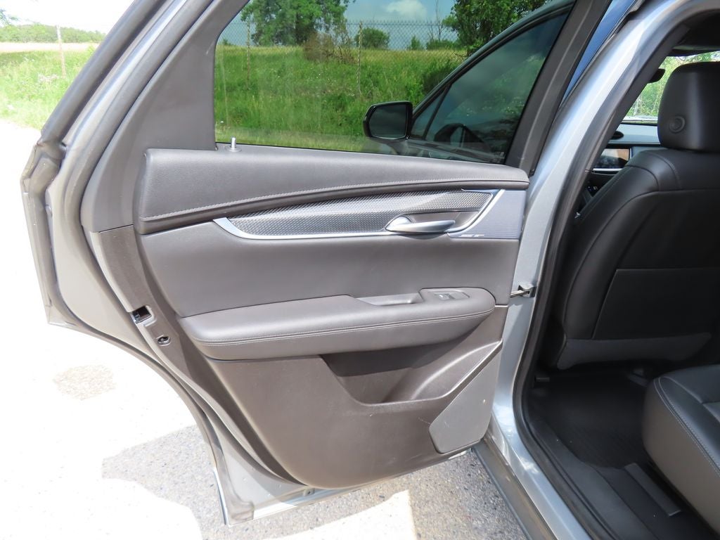 2024 Cadillac XT5 Sport