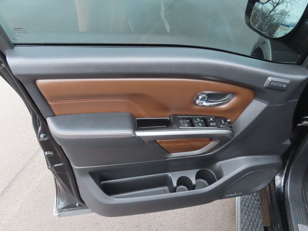 2018 Nissan Titan Platinum Reserve