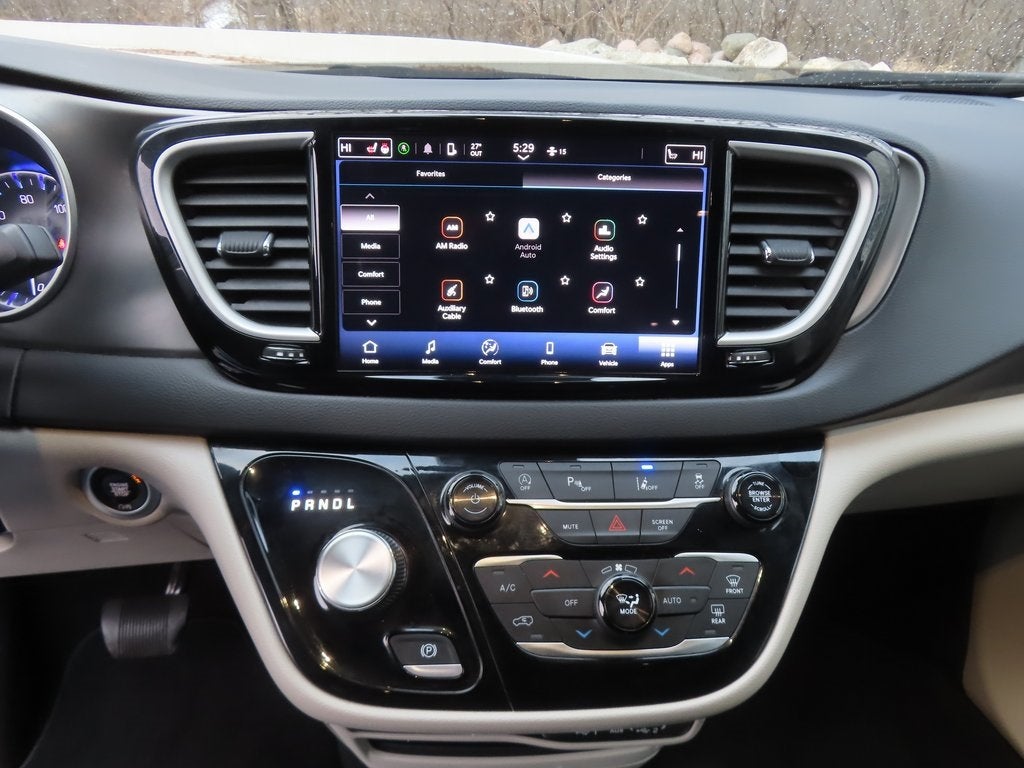 2024 Chrysler Pacifica Touring L