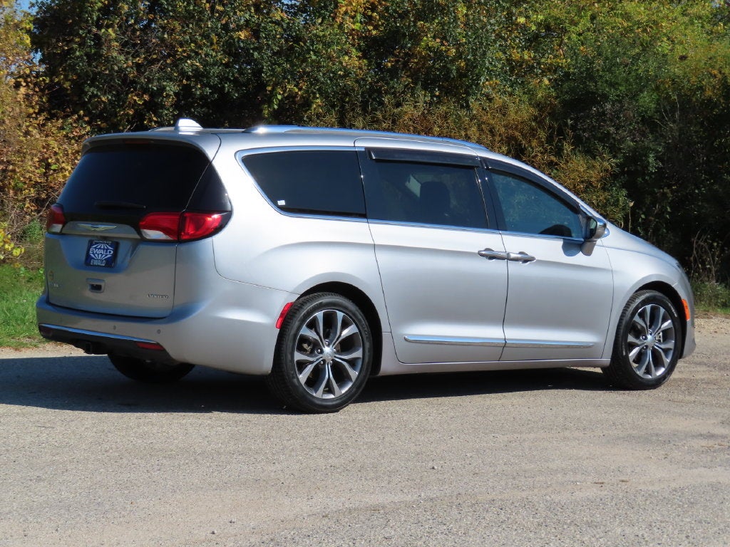 2017 Chrysler Pacifica Limited