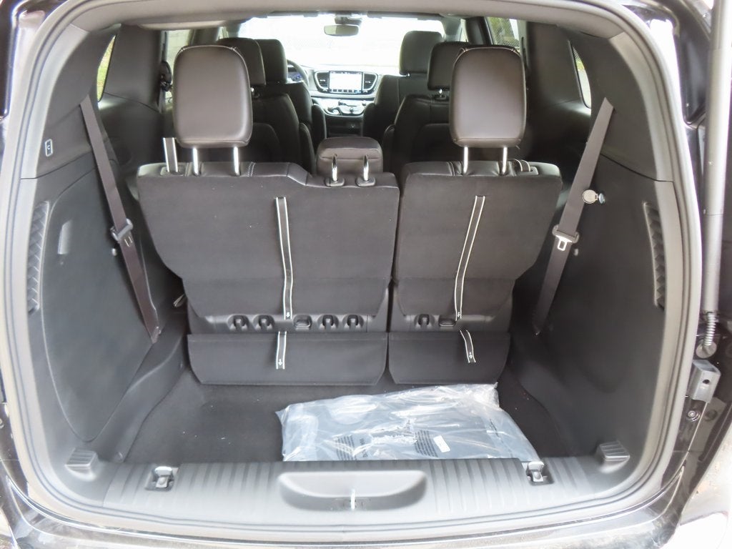 2026 Chrysler Pacifica PACIFICA SELECT AWD