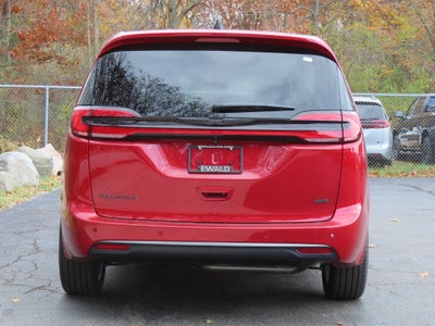 2026 Chrysler Pacifica PACIFICA SELECT AWD