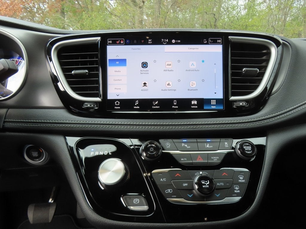 2026 Chrysler Pacifica PACIFICA SELECT AWD