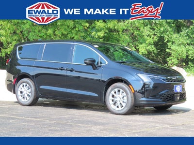 2027 Chrysler Pacifica PACIFICA SELECT AWD