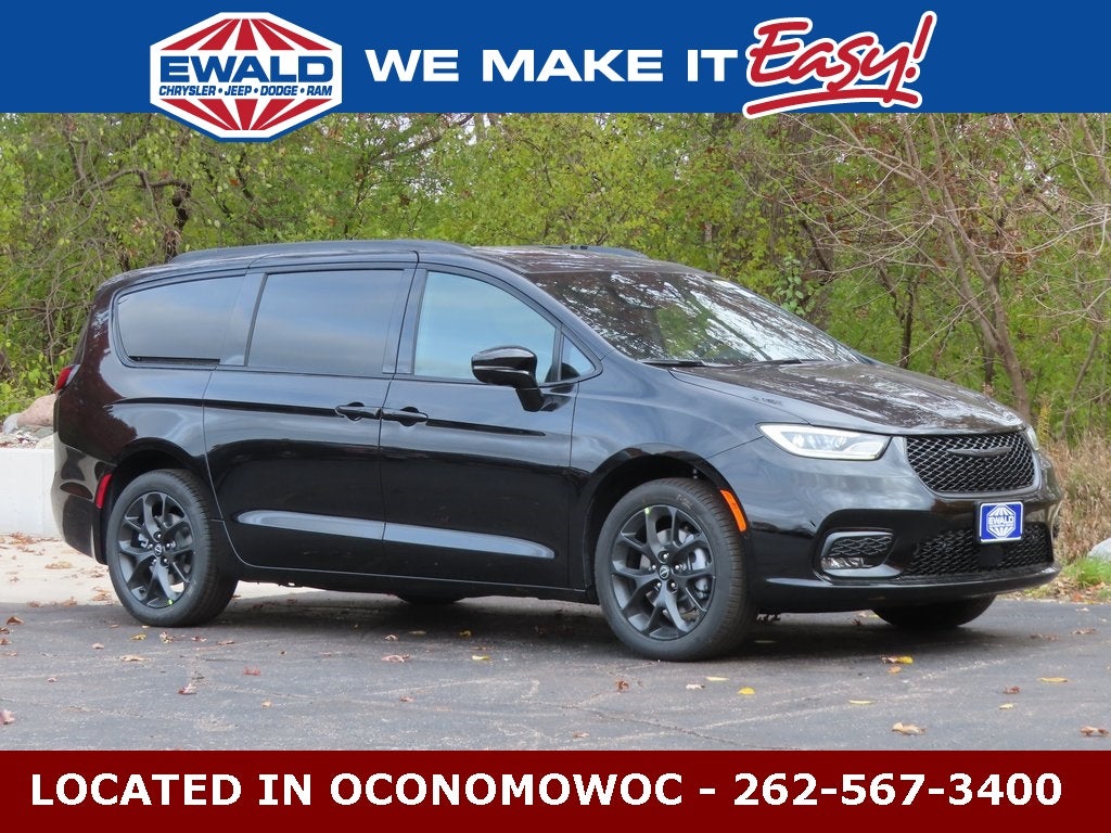 2026 Chrysler Pacifica PACIFICA LIMITED AWD