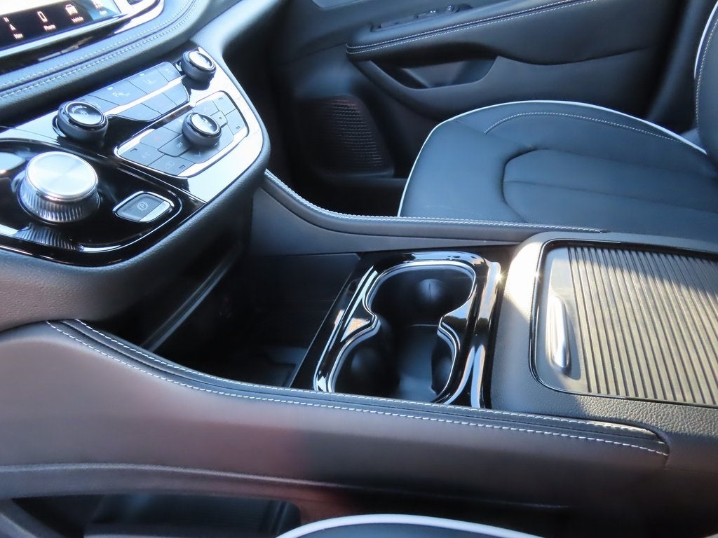 2026 Chrysler Pacifica PACIFICA LIMITED AWD