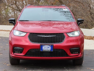 2026 Chrysler Pacifica PACIFICA LIMITED AWD