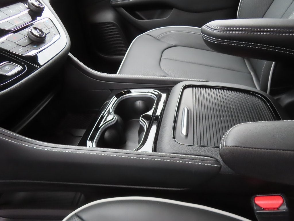 2026 Chrysler Pacifica PACIFICA LIMITED AWD