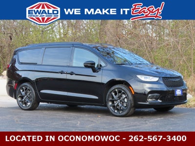 2026 Chrysler Pacifica PACIFICA LIMITED AWD