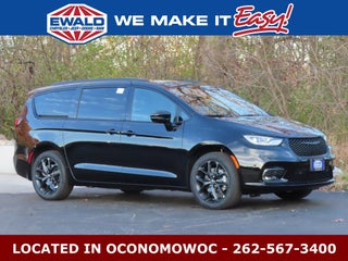 2026 Chrysler Pacifica PACIFICA LIMITED AWD