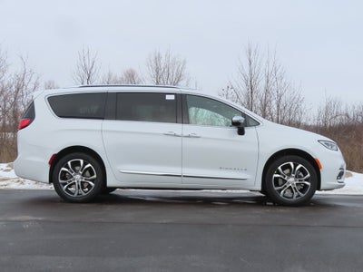 2026 Chrysler Pacifica PACIFICA PINNACLE AWD