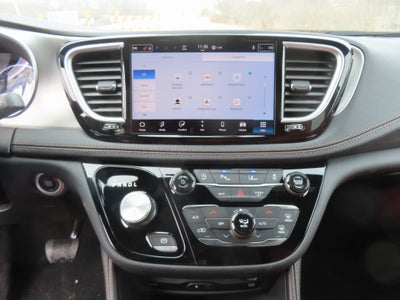 2026 Chrysler Pacifica PACIFICA PINNACLE AWD