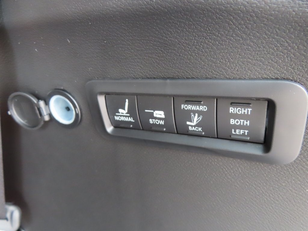 2026 Chrysler Pacifica PACIFICA PINNACLE AWD