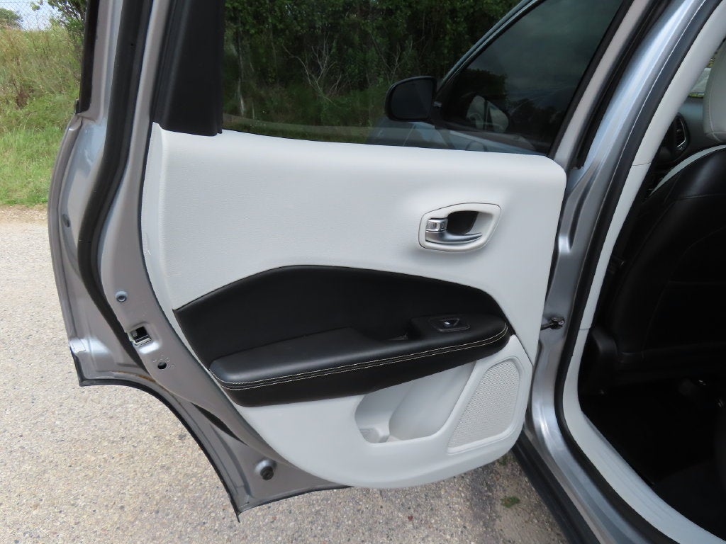 2019 Jeep Compass Sun and Wheel FWD