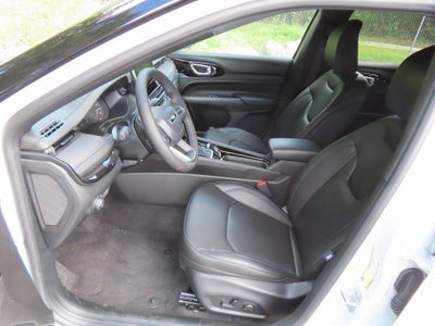 2025 Jeep Compass COMPASS LIMITED 4X4