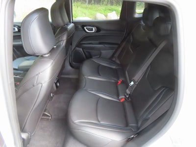 2025 Jeep Compass COMPASS LIMITED 4X4