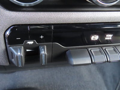 2024 RAM 3500 Tradesman Crew Cab 4x4 6'4' Box